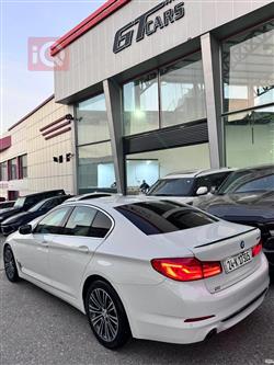 بی ئێم دەبڵیو سیریەس 5